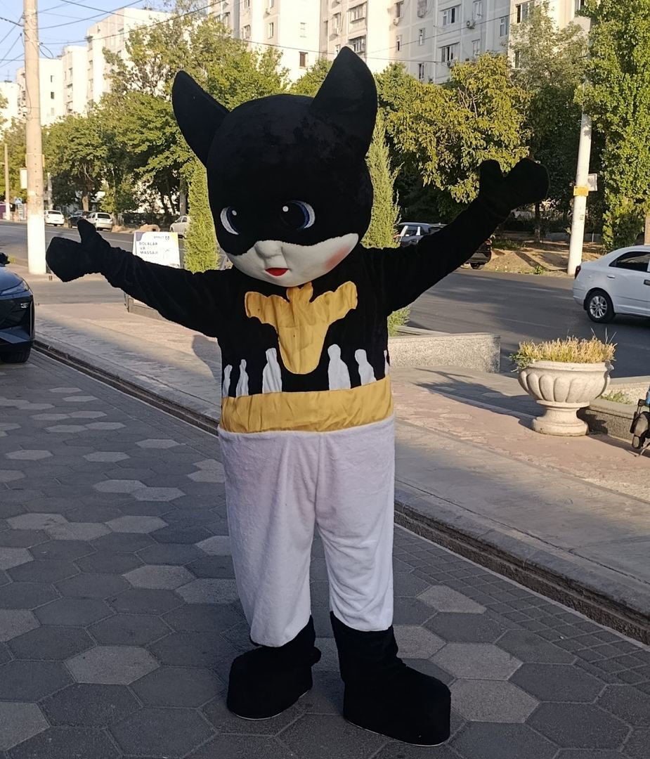 bugun men sherzod bilan sayr qildim